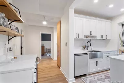 178 Garth Road #TL, Scarsdale, NY 10583 - Photo 1
