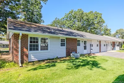 25 Trent Court #D, Ridge, NY 11961 - Photo 1