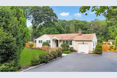 3 Everit Place, Smithtown, NY 11787 - Photo 1
