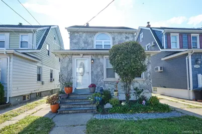 92-40 245th Street, Floral Park, NY 11001 - Photo 1