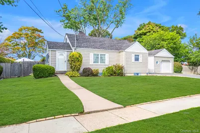 91 7th Street, Hicksville, NY 11801 - Photo 1