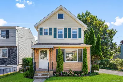 527 Jefferson Avenue, Mamaroneck, NY 10543 - Photo 1