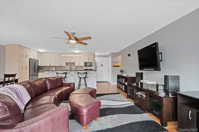 500 High Point Drive #309, Hartsdale, NY 10530 - Photo 15