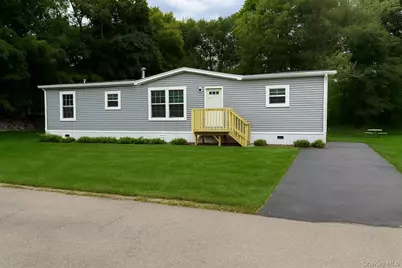 6 1st Street, Cold Spring, NY 10516 - Photo 1