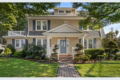 4 Malverne Avenue, Malverne, NY 11565 - Photo 1