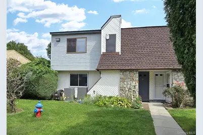 209 Pointe Circle N #209, Coram, NY 11727 - Photo 1