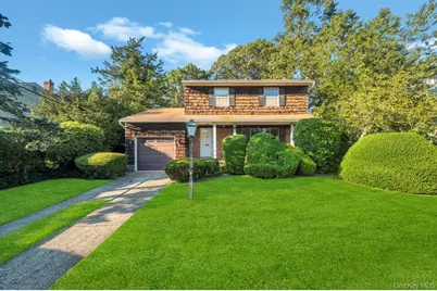 17 Wayne Place, Commack, NY 11725 - Photo 1
