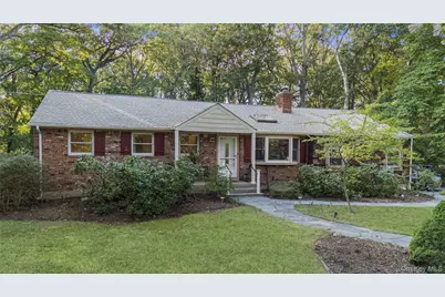 30 Yorktown Road, Setauket, NY 11733 - Photo 1