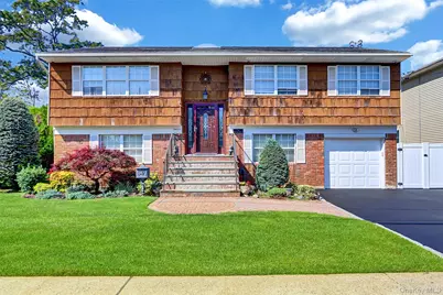 2 Roosevelt Avenue, Massapequa Park, NY 11762 - Photo 1