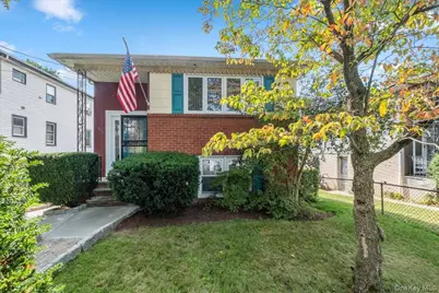 548 S 9th Avenue, Mount Vernon, NY 10550 - Photo 1