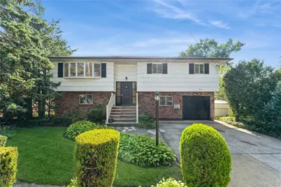 59 Cornwell Avenue, Valley Stream, NY 11580 - Photo 1