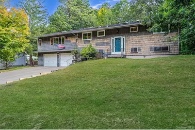 56 McArthur Lane, Smithtown, NY 11787 - Photo 1