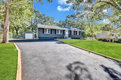31 Fawn Lane W, South Setauket, NY 11720 - Photo 1