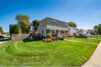 31 Garden Boulevard, Hicksville, NY 11801 - Photo 1