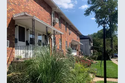 1 Childs Avenue #1E, Floral Park, NY 11001 - Photo 1