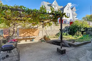 21 Lake Ave, Yonkers, NY 10703 - Photo 17