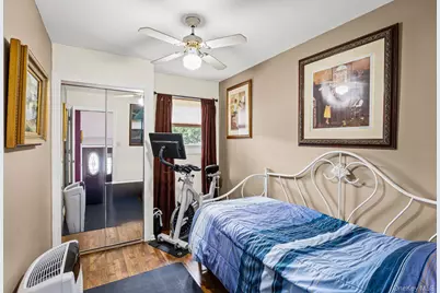 22 Larry Road, Selden, NY 11784 - Photo 19