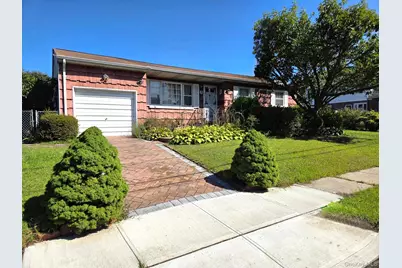 29 Oregon Street, Deer Park, NY 11729 - Photo 1