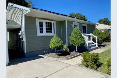 154 Charter Oaks, Brentwood, NY 11717 - Photo 1