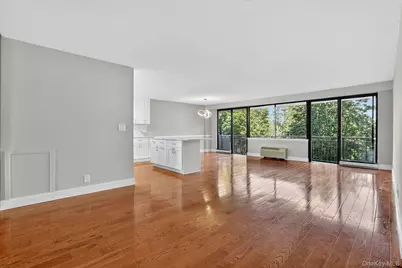 15 Stewart Place #3A, White Plains, NY 10603 - Photo 1