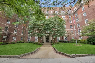 68-10 108 Street #2F, Forest Hills, NY 11375 - Photo 1