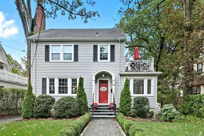 283 Clinton Avenue, New Rochelle, NY 10801 - Photo 1