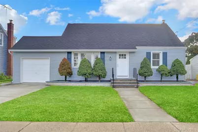 15 Cornwall Lane, Hicksville, NY 11801 - Photo 1