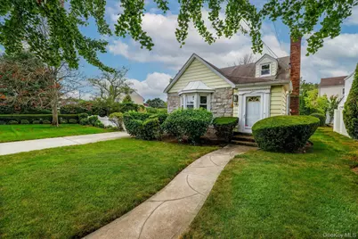 10 Cornell Place, East Rockaway, NY 11518 - Photo 1