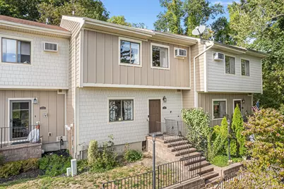 6807 Chelsea Cove N, Hopewell Junction, NY 12533 - Photo 1