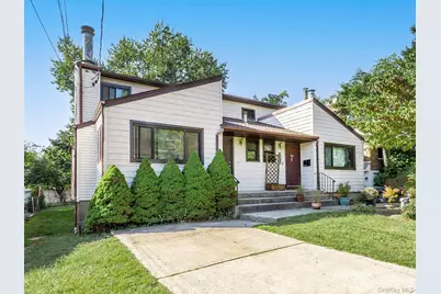 47B Marwood Road N, Port Washington, NY 11050 - Photo 1