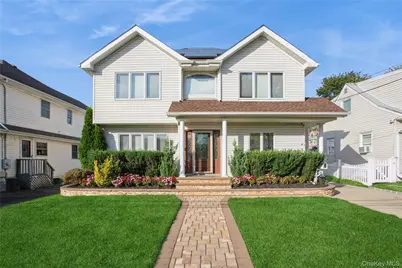 24 Yarmouth Road, East Rockaway, NY 11518 - Photo 1