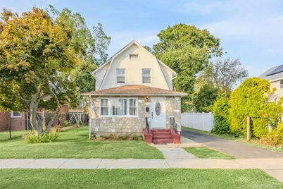 187 Botsford Street, Hempstead, NY 11550 - Photo 1