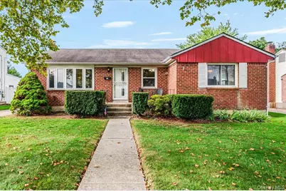 15 Hewmann Place, Bethpage, NY 11714 - Photo 1