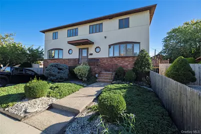 580 E Pine Street, Long Beach, NY 11561 - Photo 1