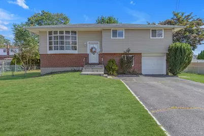 149 Osceola Avenue, Deer Park, NY 11729 - Photo 1