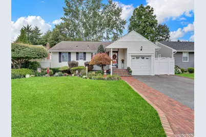 34 Scholl Drive, Farmingdale, NY 11735 - Photo 1