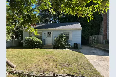 192 Iceland Drive, Huntington Station, NY 11746 - Photo 1