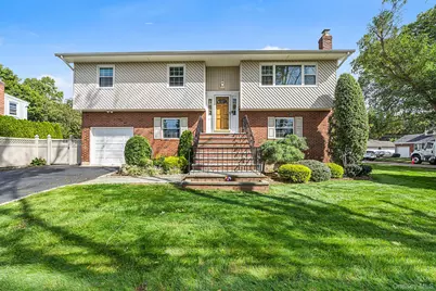 128 N Windhorst Avenue, Bethpage, NY 11714 - Photo 1