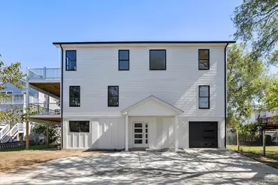 7 Sherborne Place, Island Park, NY 11558 - Photo 1