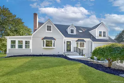 134 E Stevens Avenue, Valhalla, NY 10595 - Photo 1