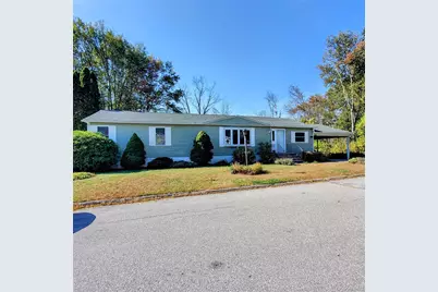 29 Perry Road, Hyde Park, NY 12538 - Photo 1