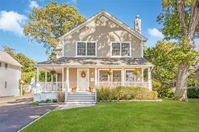 43 Pine Street, Sayville, NY 11782 - Photo 1
