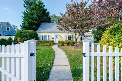 34 Curve Lane, Levittown, NY 11756 - Photo 1