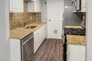 100 Glen Hollow Dr, Port Jefferson Station, NY 11776 - Photo 3