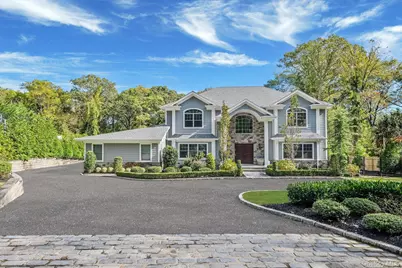 4 Carriage Court, Dix Hills, NY 11746 - Photo 1