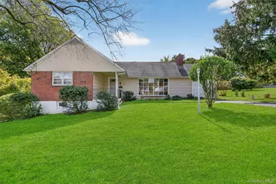 14 Halsey Place, Valhalla, NY 10595 - Photo 1