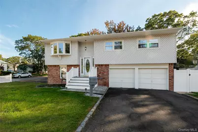 380 Montgomery Avenue, West Babylon, NY 11704 - Photo 1
