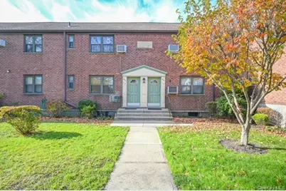 245-12 62 Avenue #G/3 Lower, Douglaston, NY 11362 - Photo 1