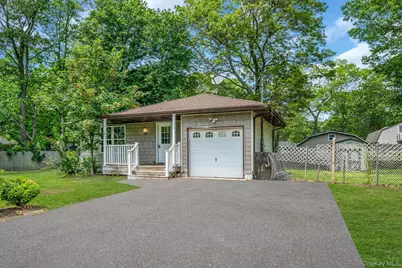 193 Shinnecock Avenue, Mastic, NY 11950 - Photo 1