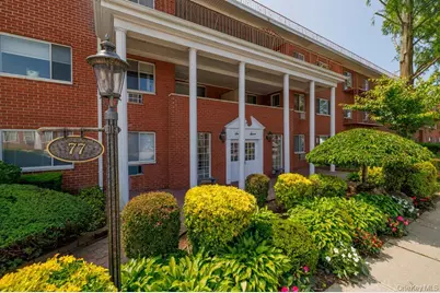 77 S Park Avenue #A24, Rockville Centre, NY 11570 - Photo 1